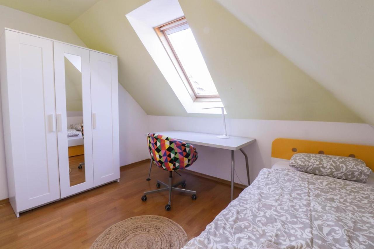 Apartment In The Heart Of Bled With Views Eksteriør bilde