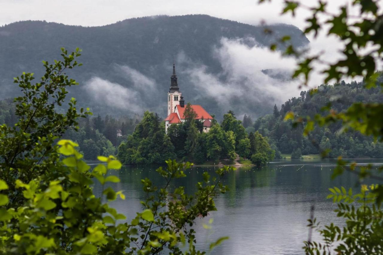Apartment In The Heart Of Bled With Views Eksteriør bilde